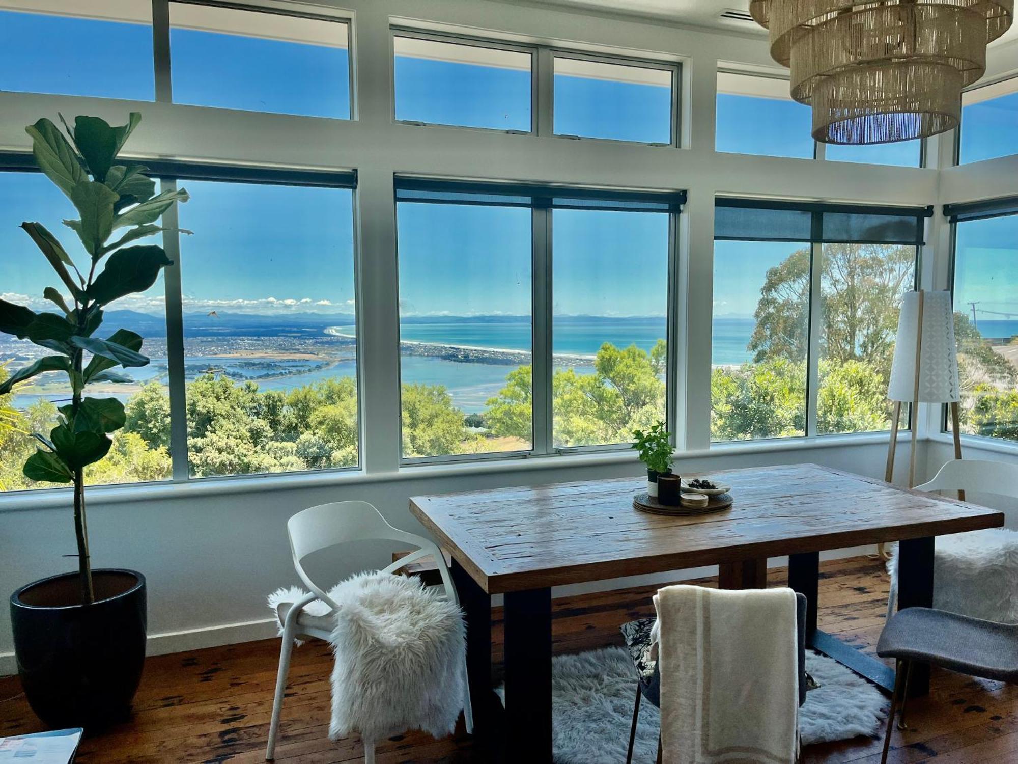 Bed and Breakfast The Lighthouse - Free Breakfast And Stunning Views à Christchurch Extérieur photo
