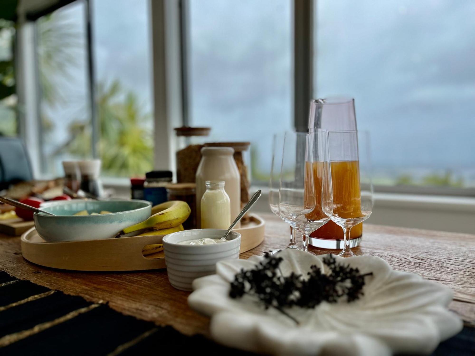 Bed and Breakfast The Lighthouse - Free Breakfast And Stunning Views à Christchurch Extérieur photo
